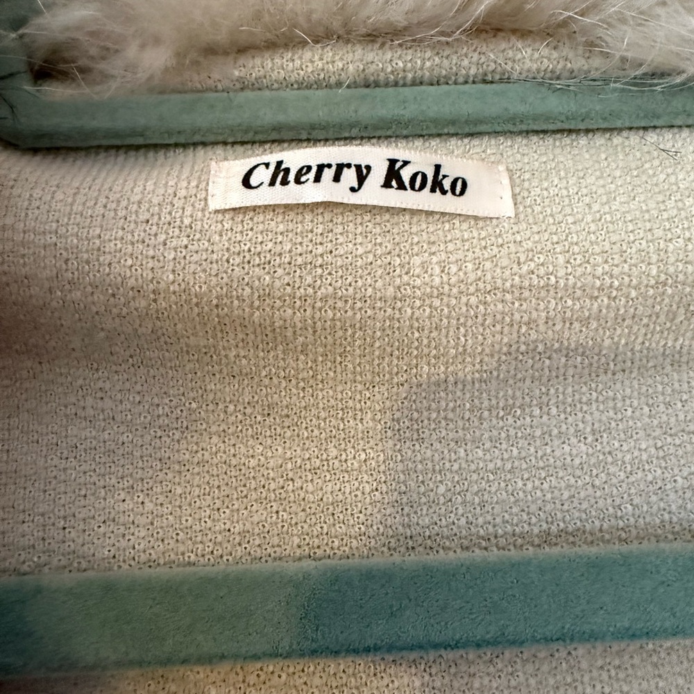 Cherry Koko Knit Shawl with Faux Fur Trim - Picture 2 of 6